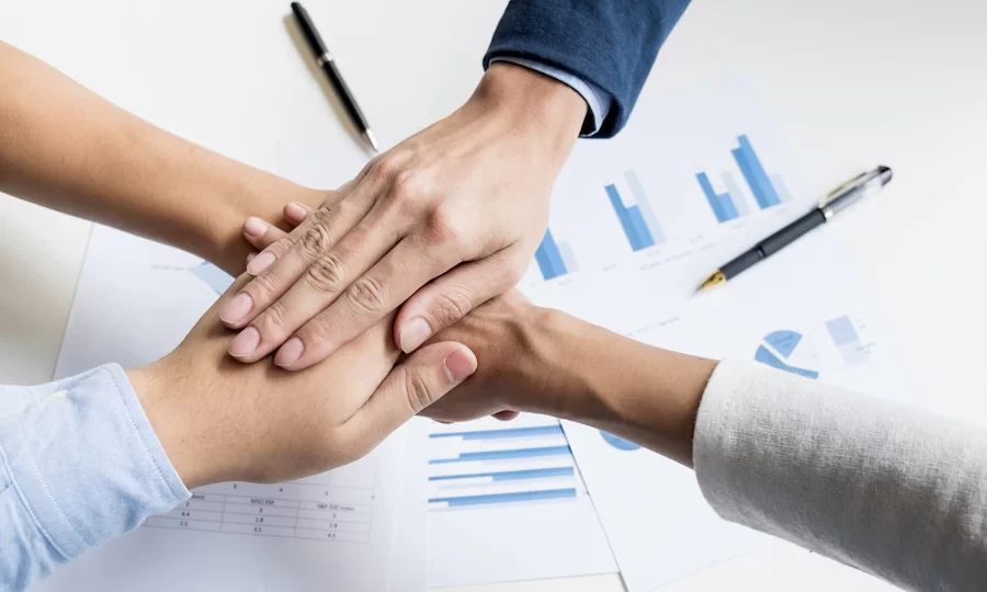teamwork-power-successful